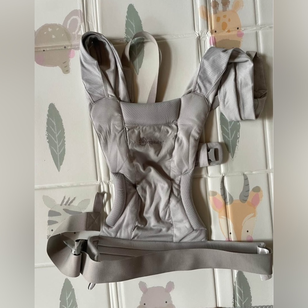 Ergobaby Embrace Carrier in Light Gray